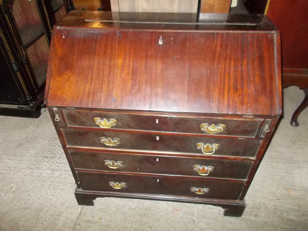 18th century 4 drawer bureau