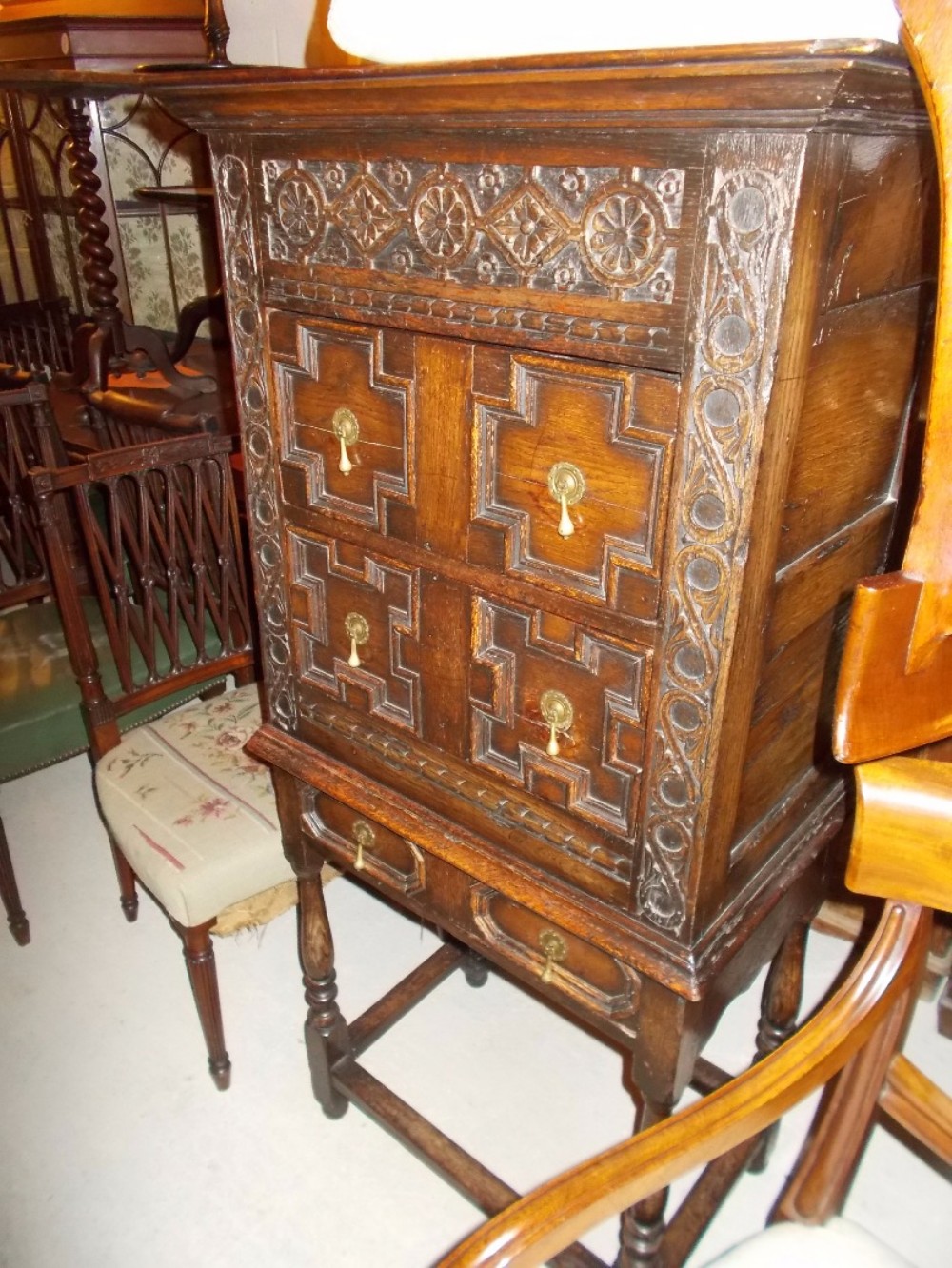 Oak chest on stand