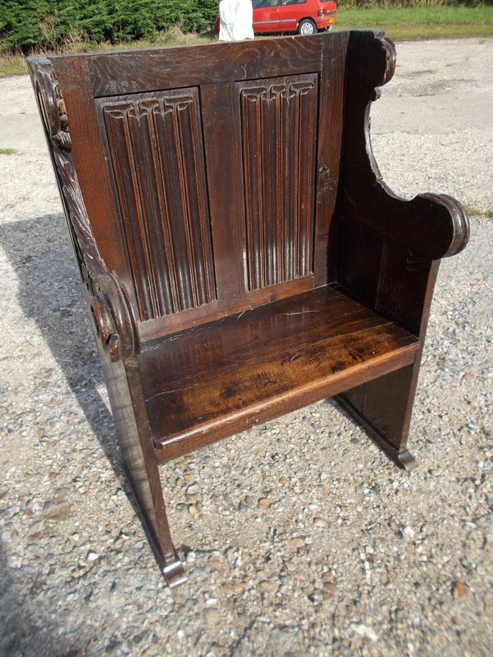 Good carved oak Gothic hall seat