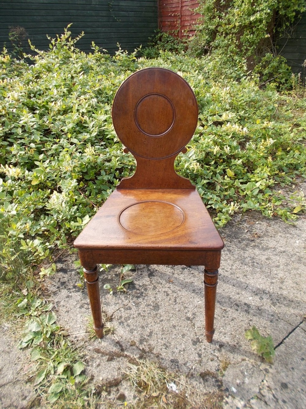 Early 19th century mahogany hall chair