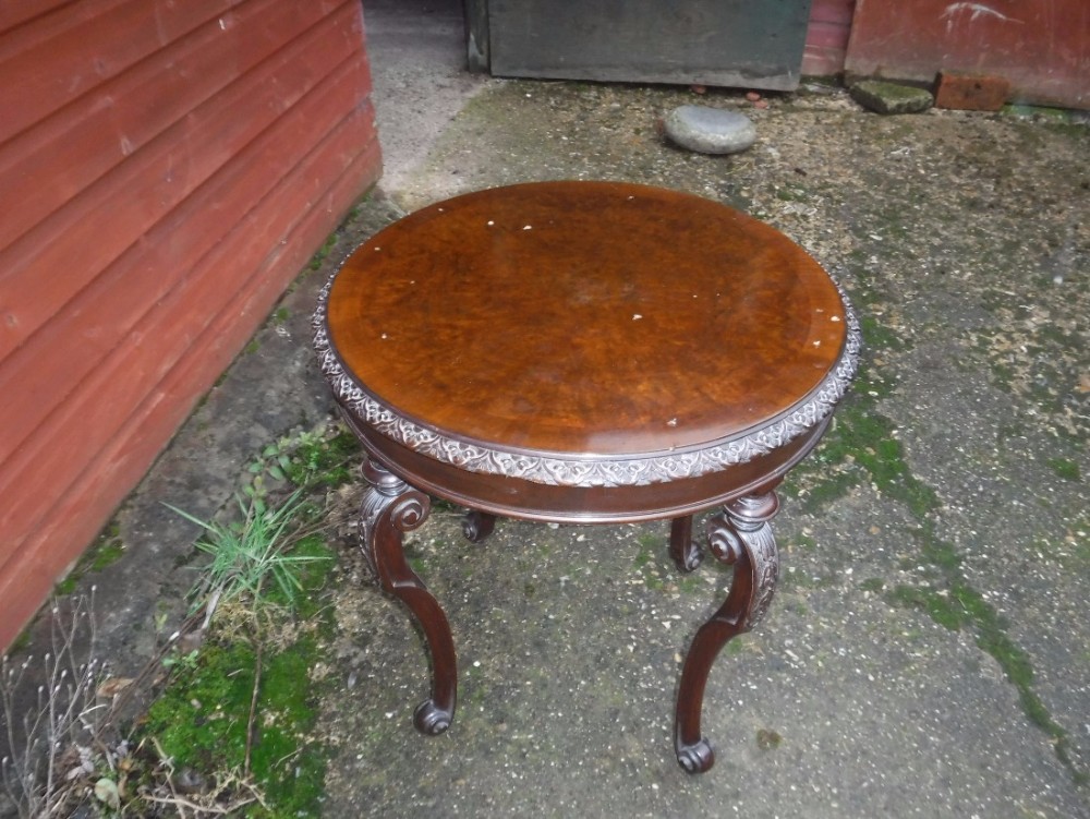 Early 20th century walnut occasional table