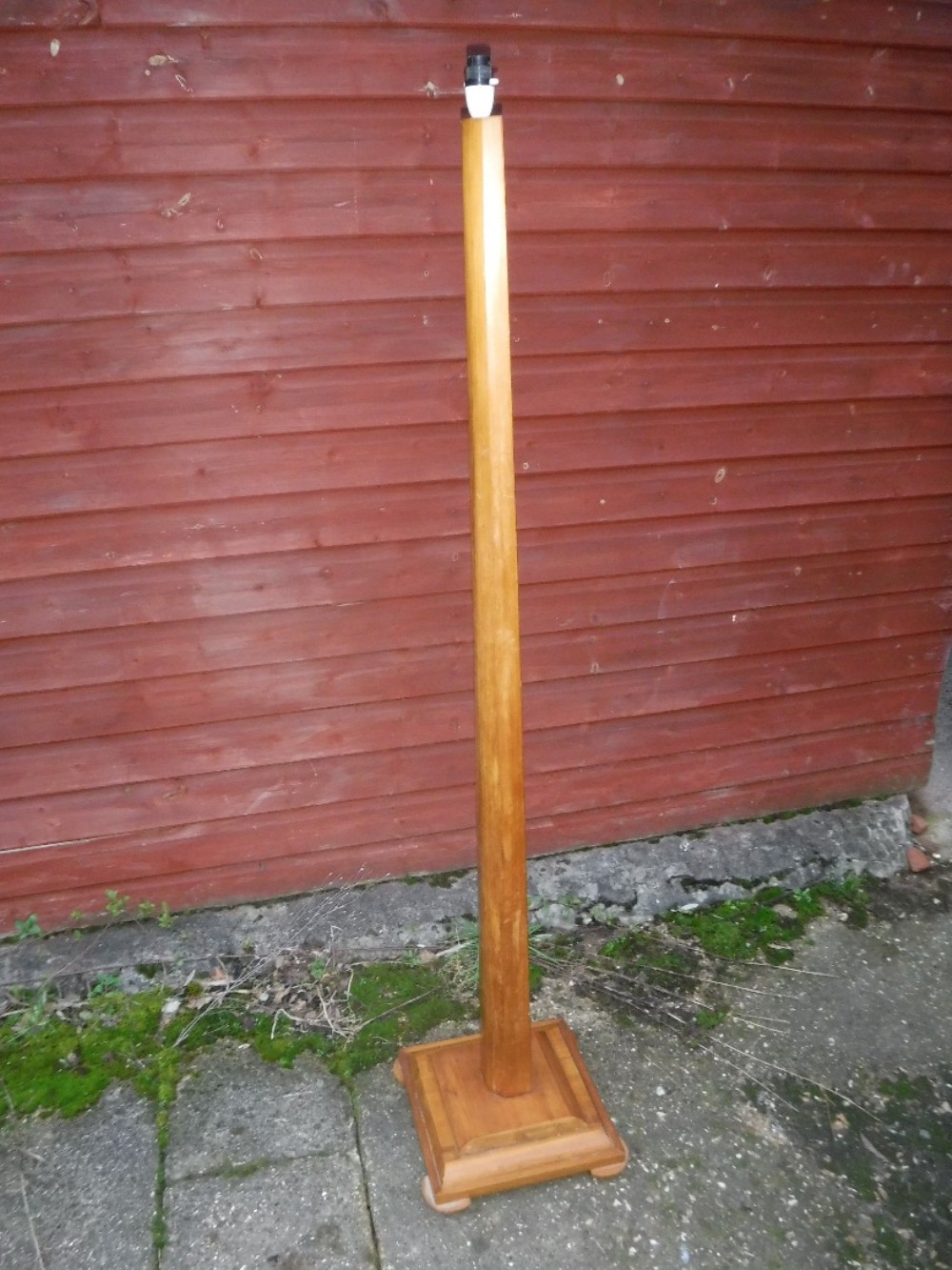 Art deco satinwood lamp standard