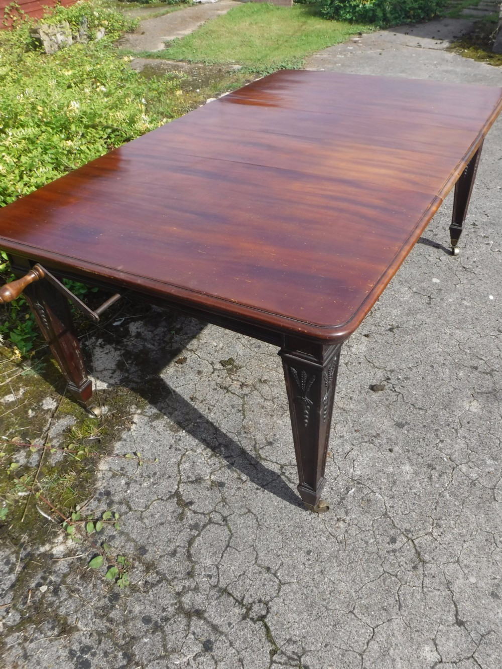 Good and neat mahogany 8 seater extending dining table View XI