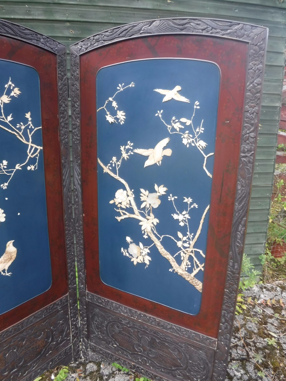 Lacquered and carved 2 fold screen View III