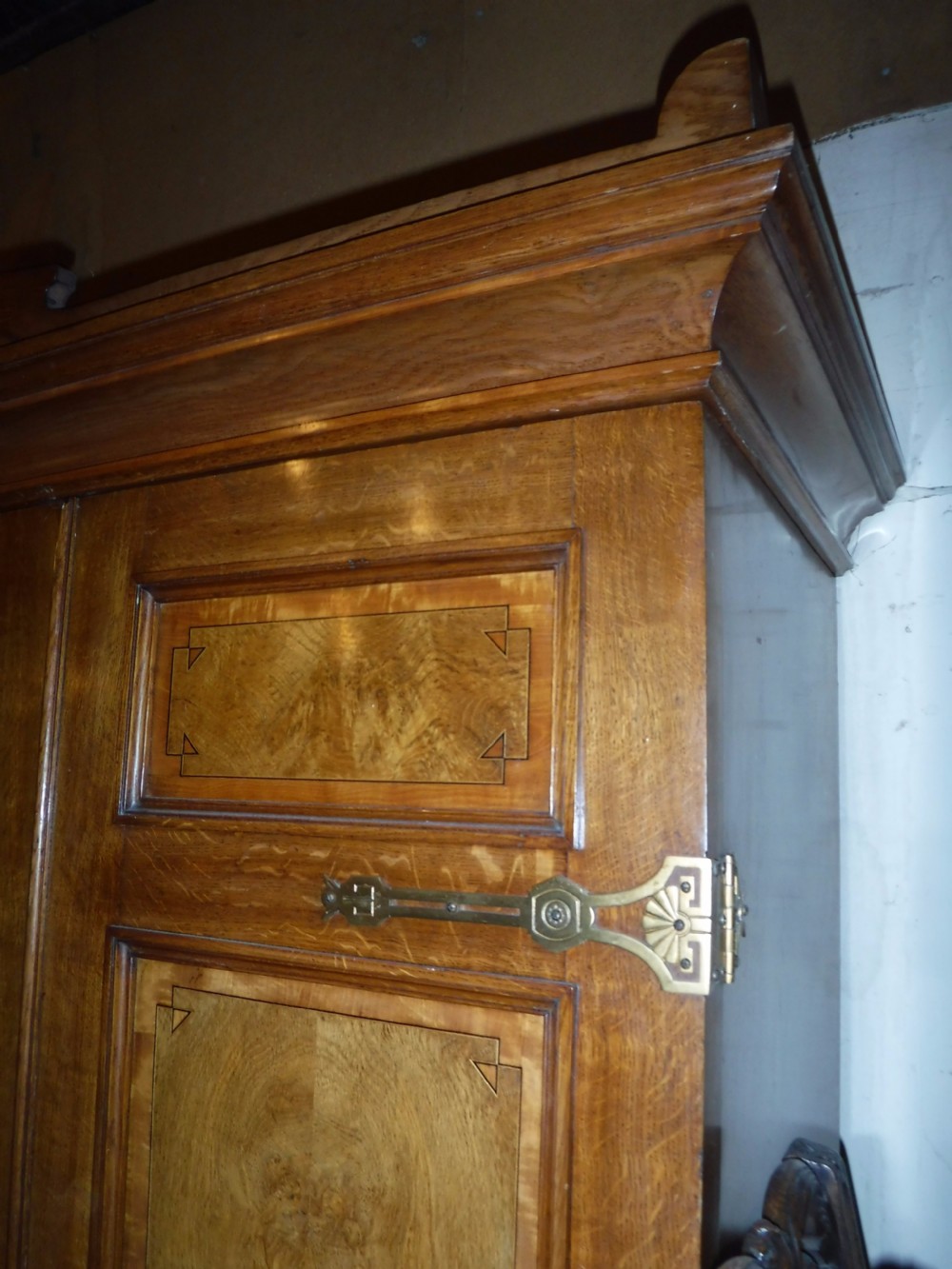 Late 19th century Shapland and Petter 3 piece suite View XI