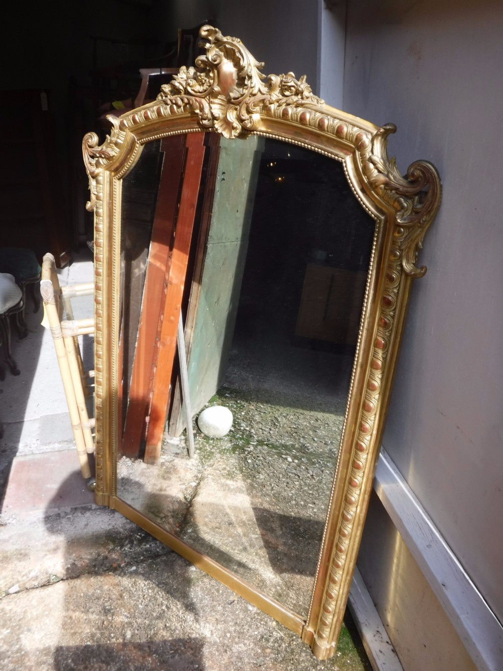 Late 19th century gilded hall mirror. View IV