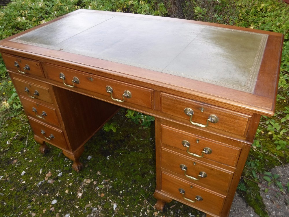 Early 20th century mahogany kneehole pedestal desk View II