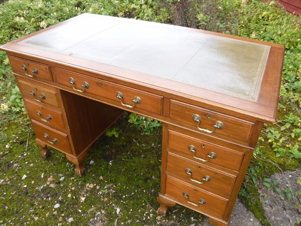 Early 20th century mahogany kneehole pedestal desk View VII