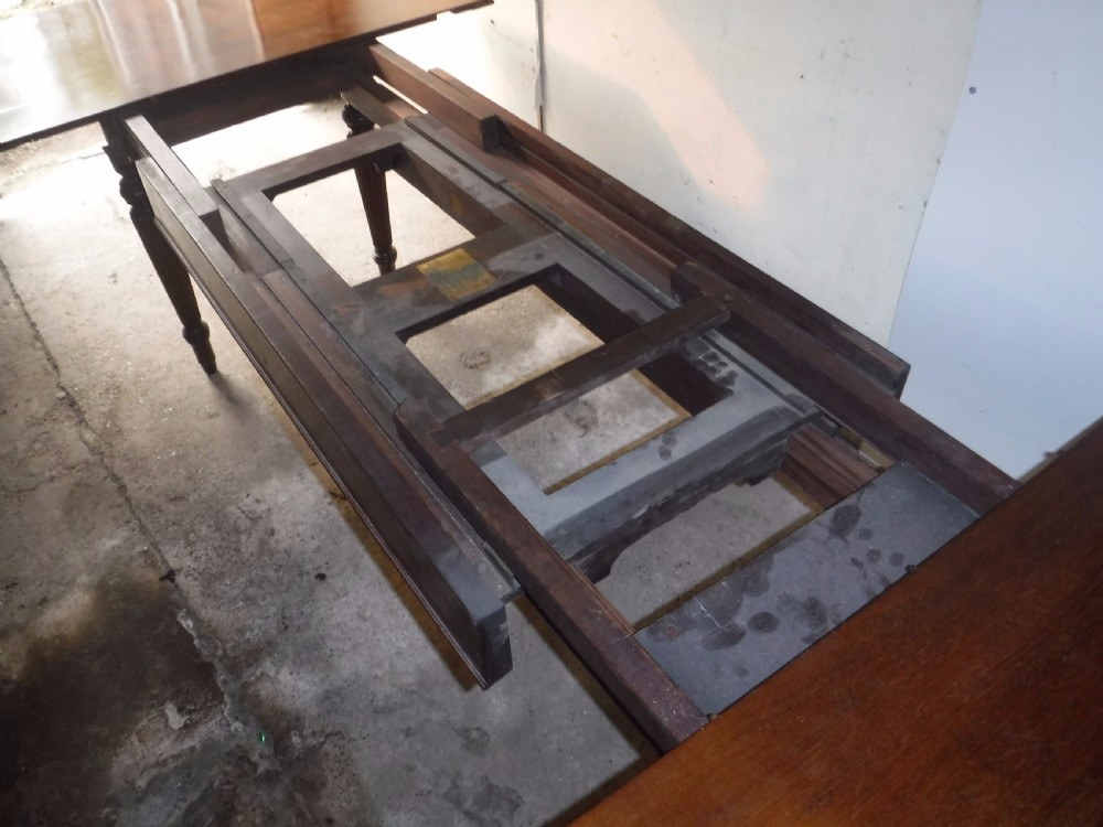 Early 19th century  extending campaign dining table View II