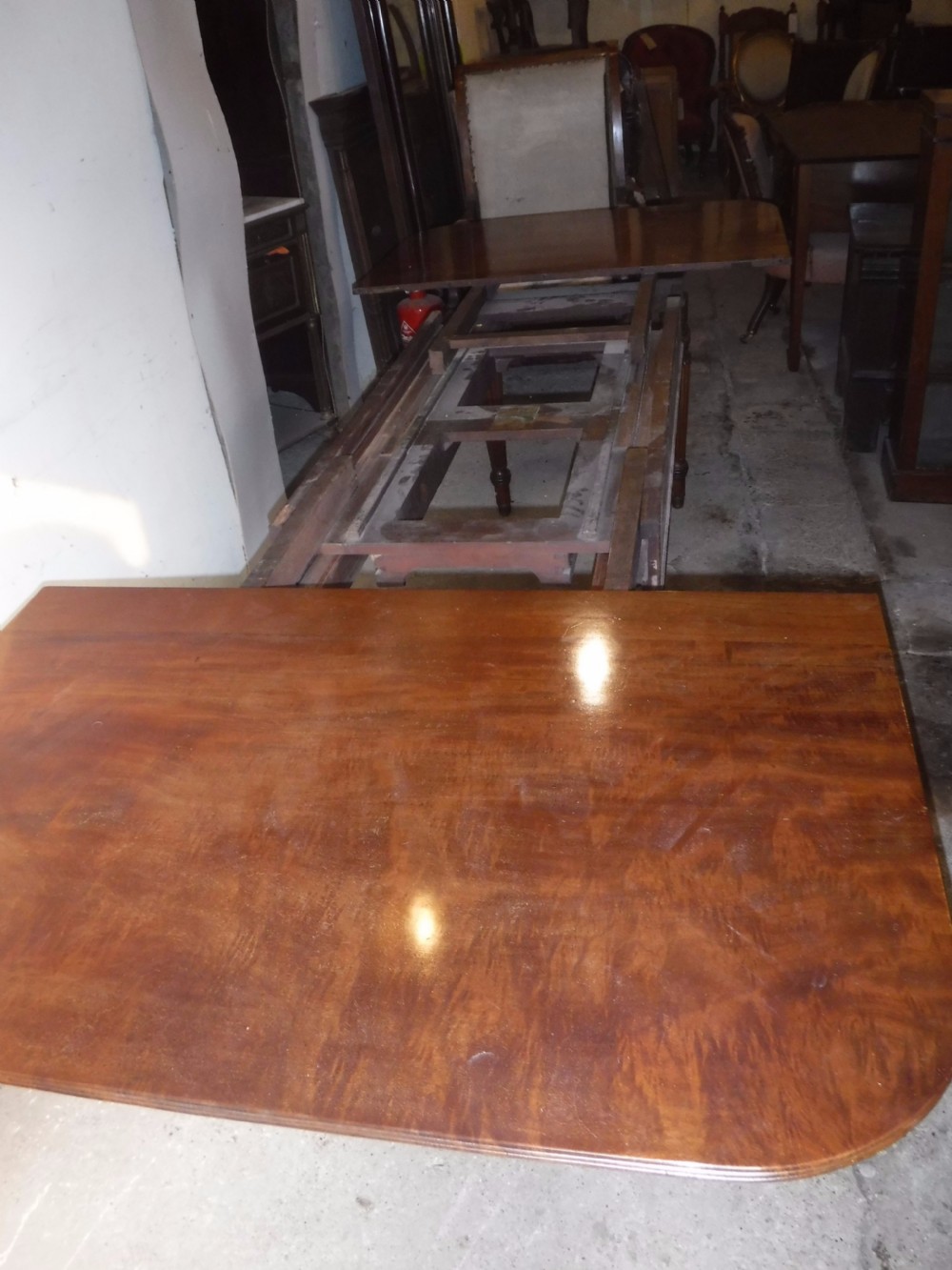 Early 19th century  extending campaign dining table View XI