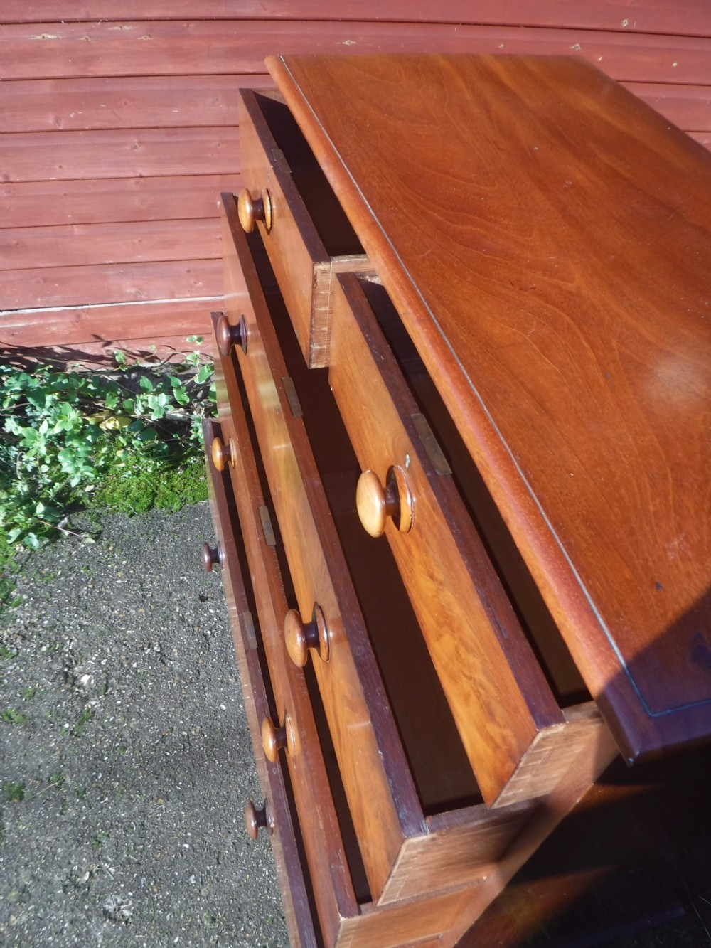 Good and useful Victorian mahogany chest of drawers View V