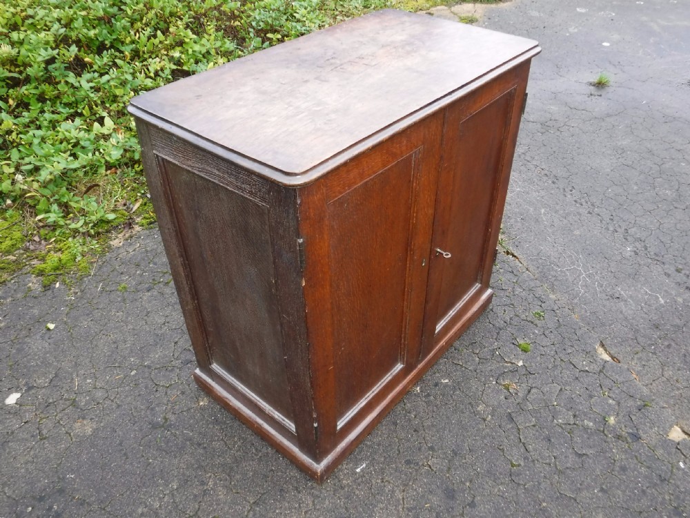 Useful early Victorian country house oak  2 door  cupboard View III