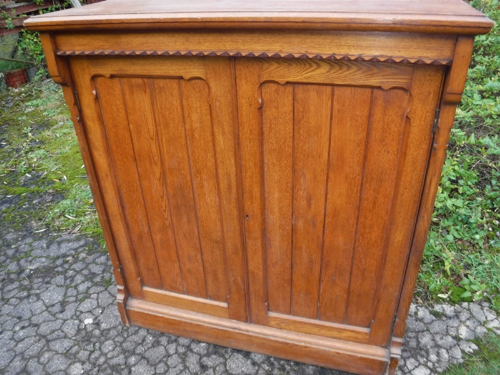 Useful Victorian oak 2 door [toy cupboard View II
