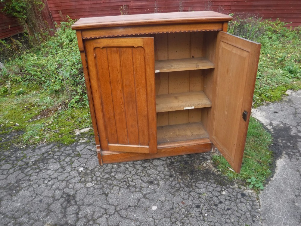 Useful Victorian oak 2 door [toy cupboard View IV