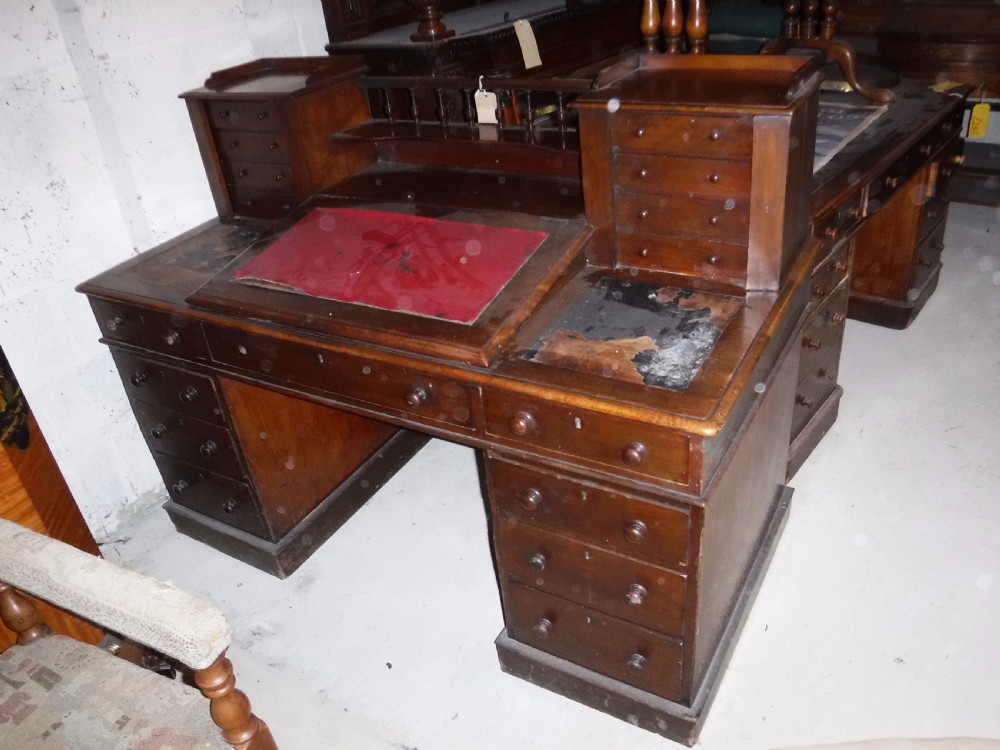 19th century mahogany kneehole pedestal 