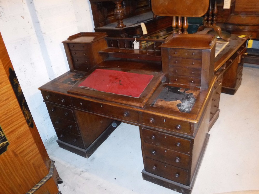 19th century mahogany kneehole pedestal 
