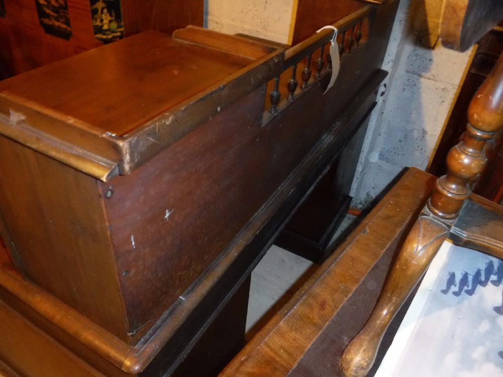 19th century mahogany kneehole pedestal 