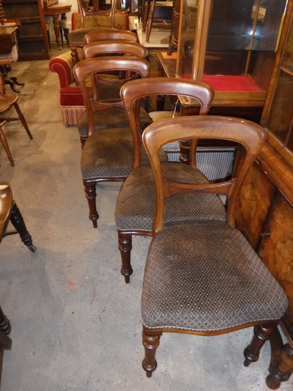 Set  of 6  Victorian mahogany dining chairs View III