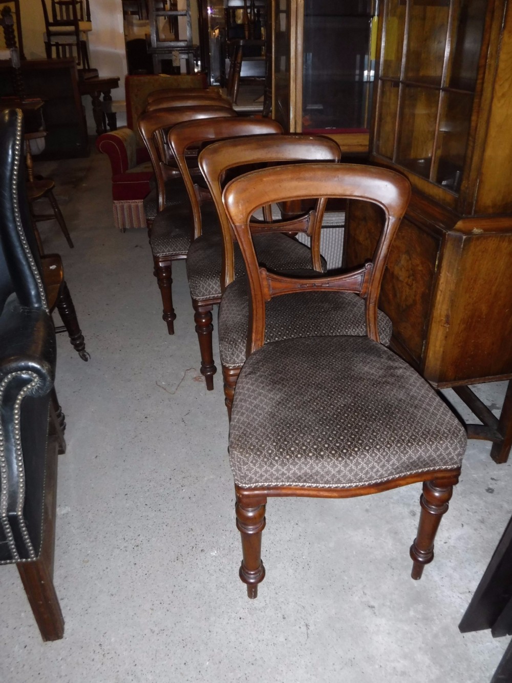 Set  of 6  Victorian mahogany dining chairs View IV