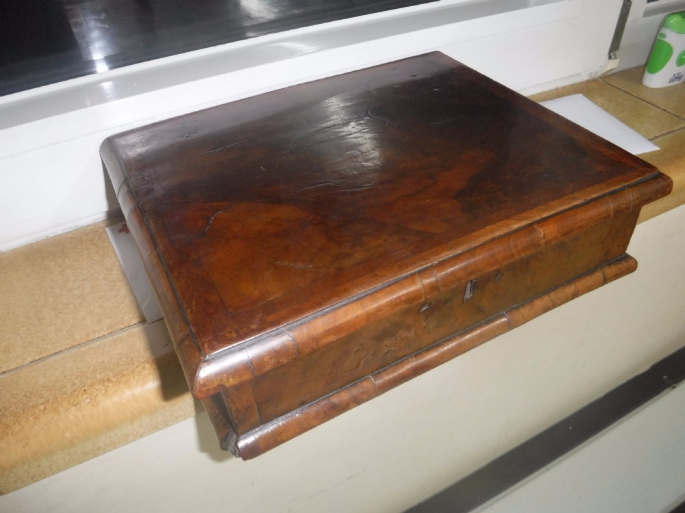 Small 18th century walnut lace box View III