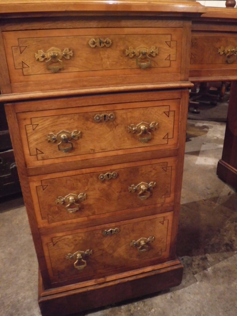 Good quality burr oak kneehole desk by Shapland and Petter View V