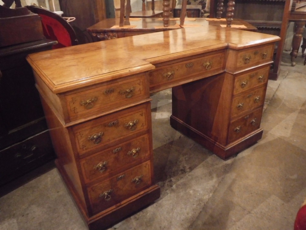 Good quality burr oak kneehole desk by Shapland and Petter View IX