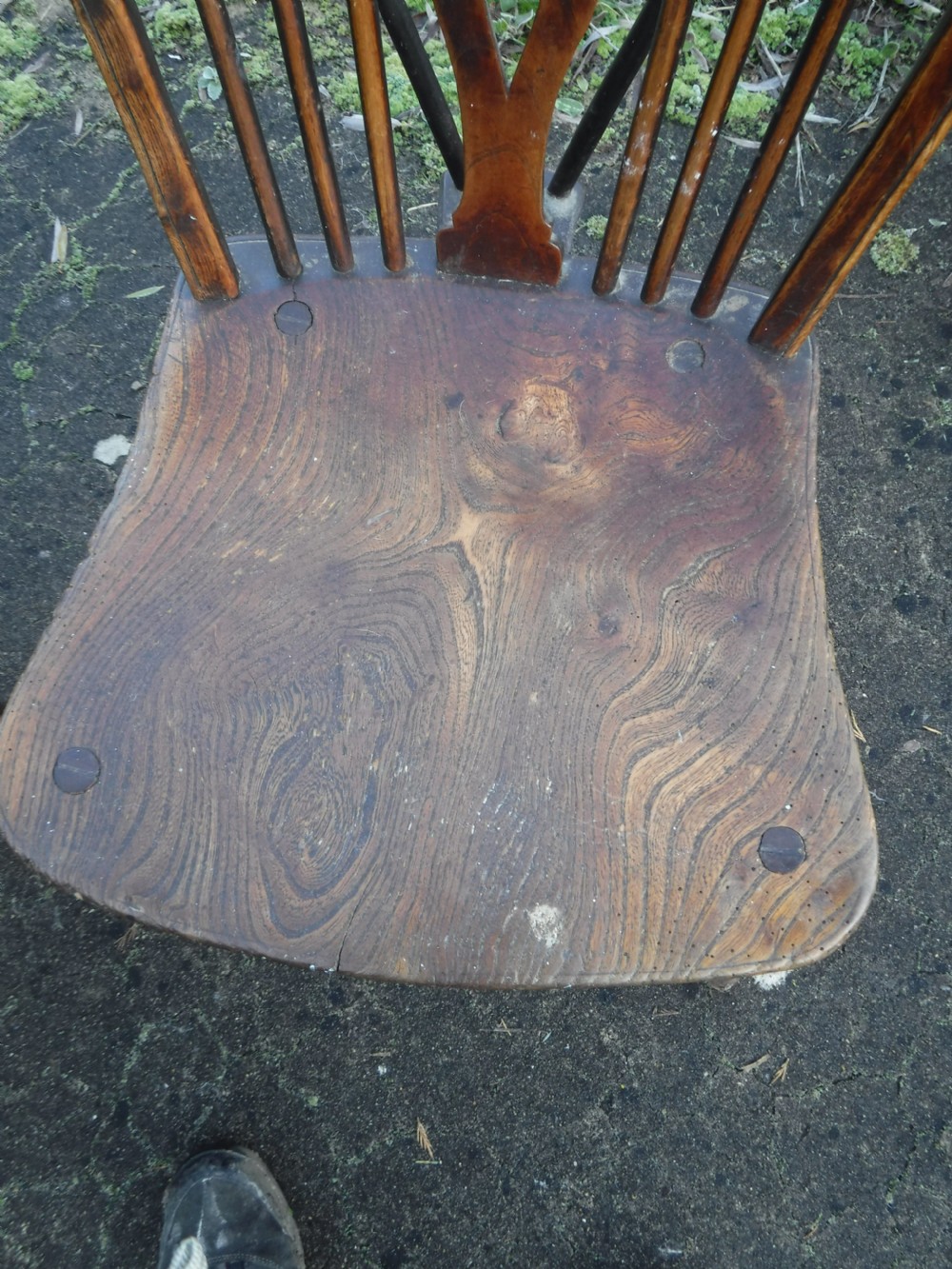 Pair of Early Victorian Windsor wheel back chairs View III