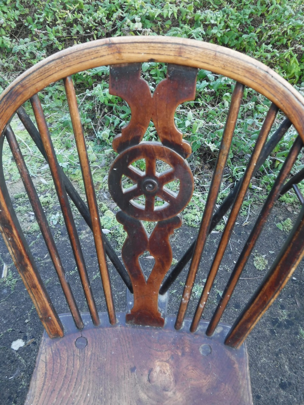 Pair of Early Victorian Windsor wheel back chairs View IV