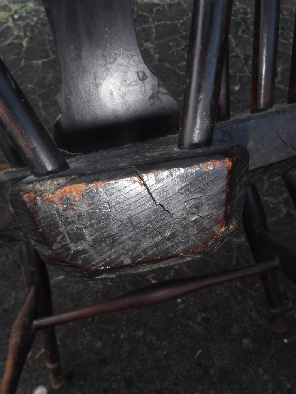Pair of Early Victorian Windsor wheel back chairs View VII