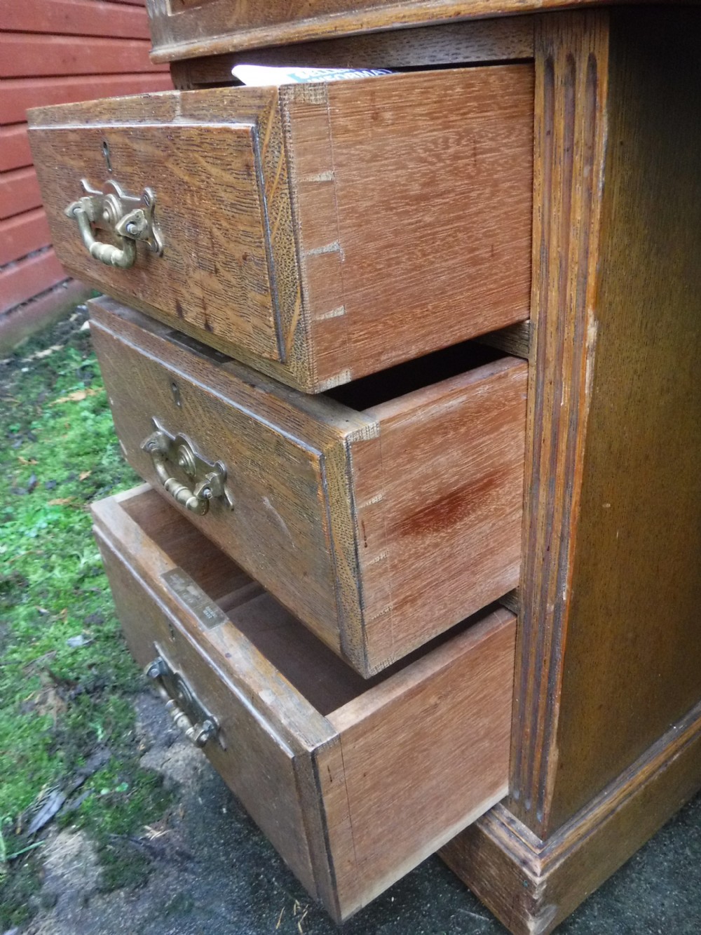 Late 19th century oak pedestal kneehole desk View III