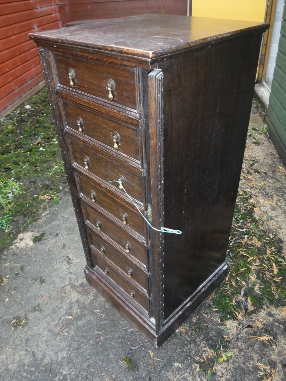 Early 20th century oak 7 drawer Wellington chest View II