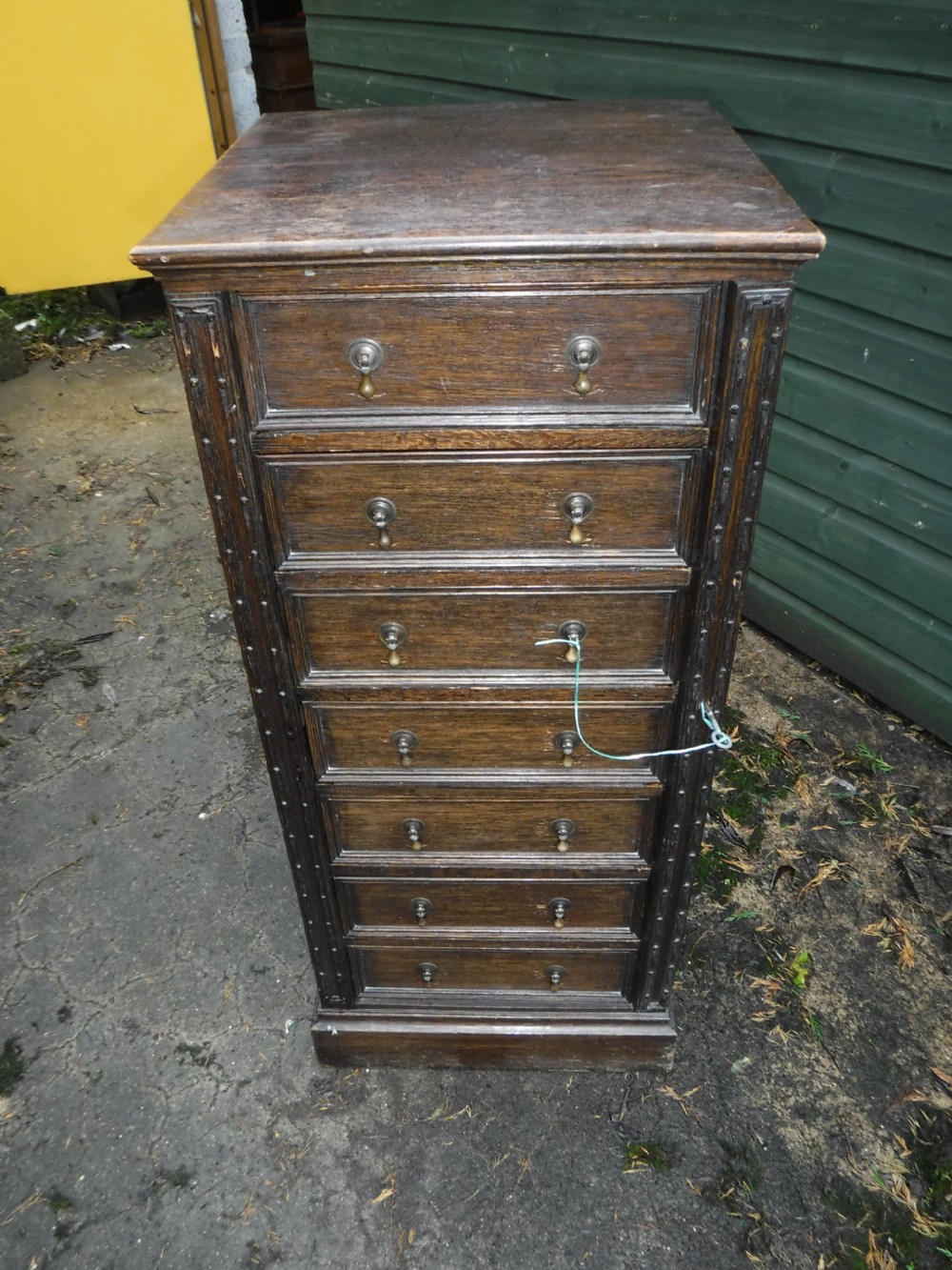 Early 20th century oak 7 drawer Wellington chest View III