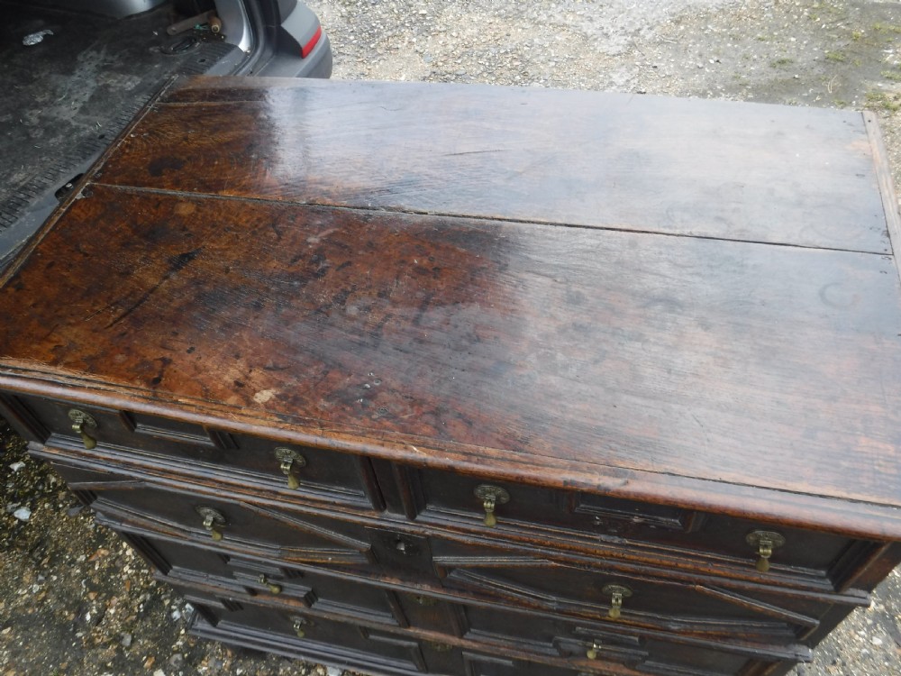 Late 17th century oak chest of 4l drawers View V