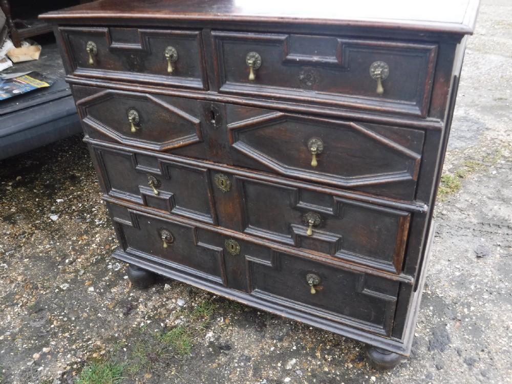 Late 17th century oak chest of 4l drawers View VII