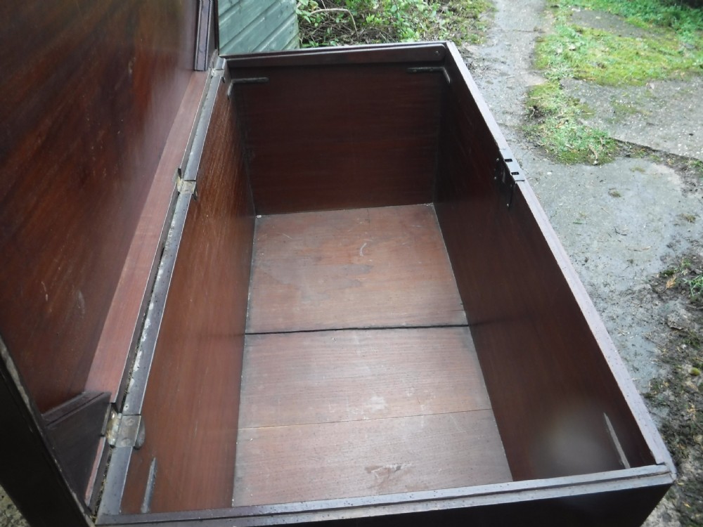  Late Georgian mahogany caddy top  blanket chest View VI