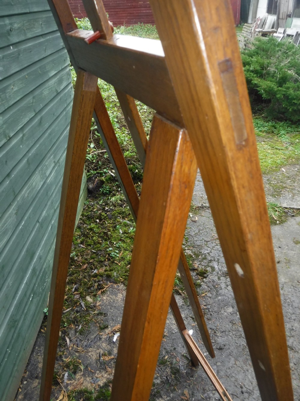 Unusual early 20th century oak extending picture display easel View V