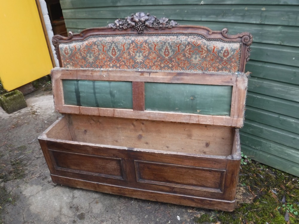 Late 19th century oak box seat  View II