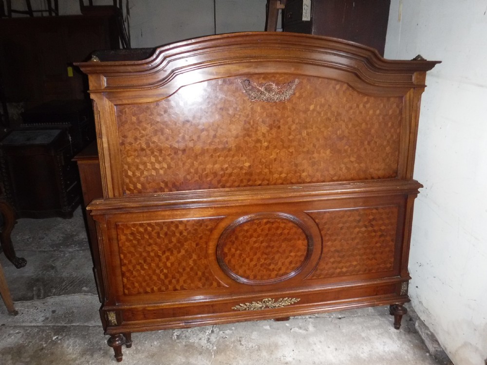 Large early 20th century double bed View VII