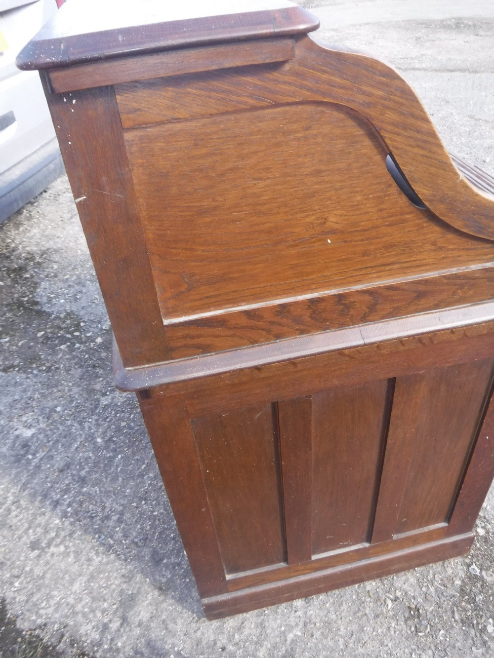 Early 20th century tambour top single pedestal desk View VI