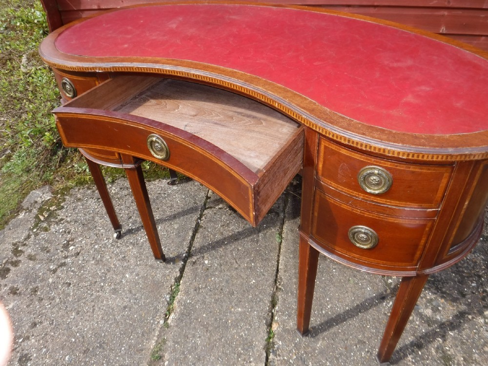 Edwardian inlaid mahogany kidney shaped writing desk View III