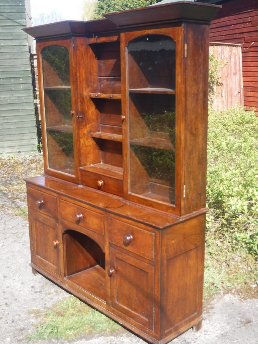 Early Victorian oak Welsh 2 part dresser of small size. View IV