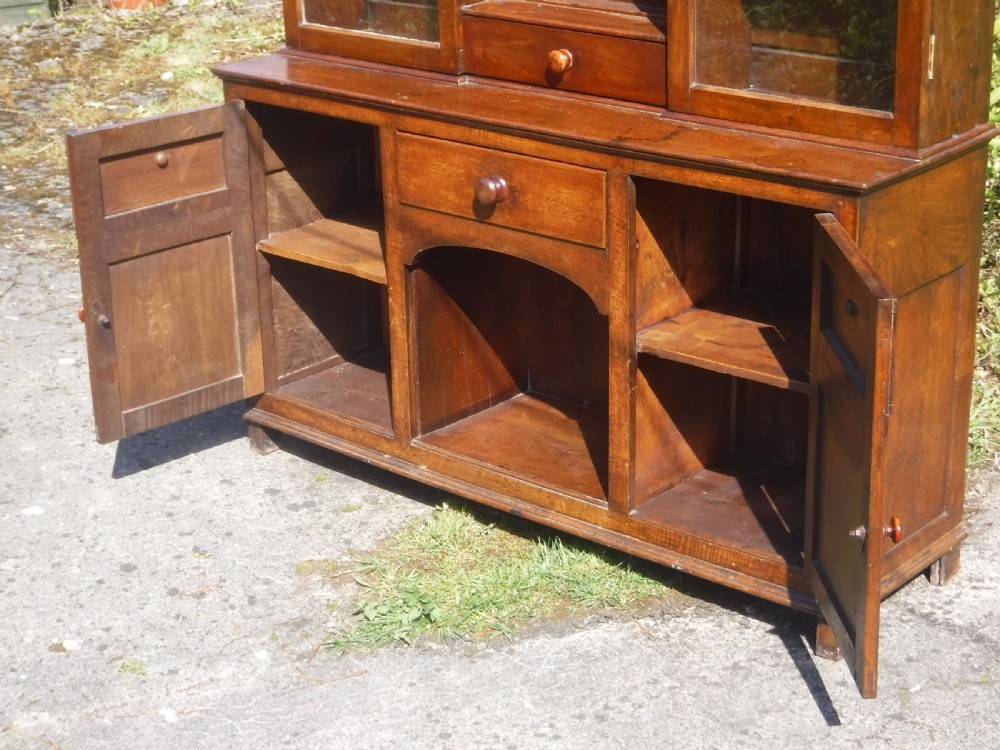 Early Victorian oak Welsh 2 part dresser of small size. View VI