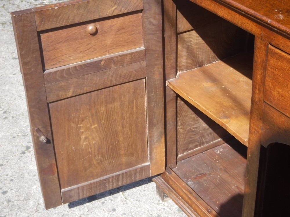 Early Victorian oak Welsh 2 part dresser of small size. View VII