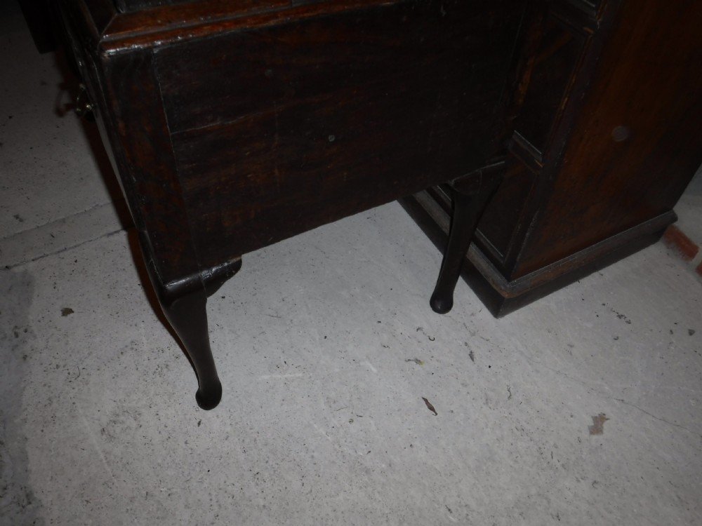 Early 18th century oak and banded chest on stand View VII