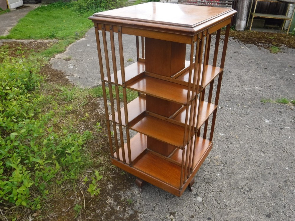Late Victorian 0ak 4 tier revolving bookcase View II