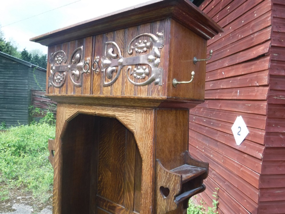 Oak Arts and Crafts hall wardrobe View IX
