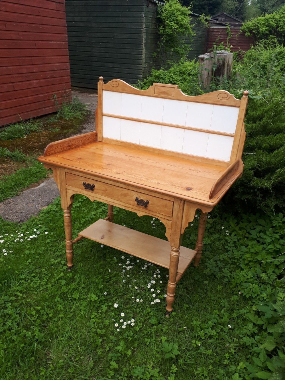Neat late 19th century pine side table