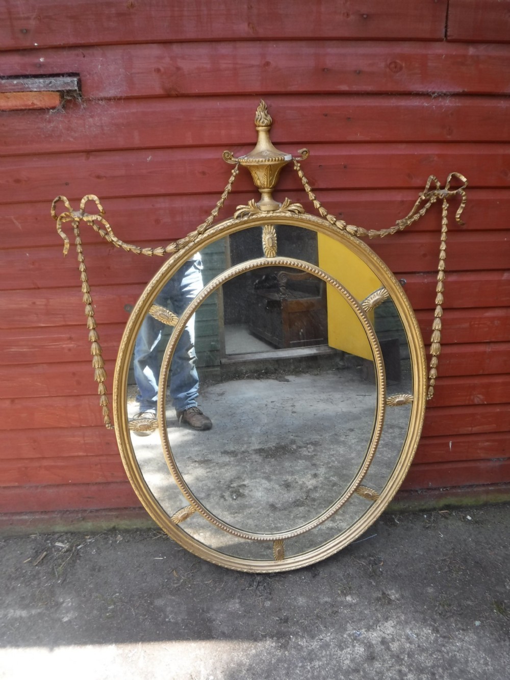 Late 19th century Adam designed gilt wall mirror View IV