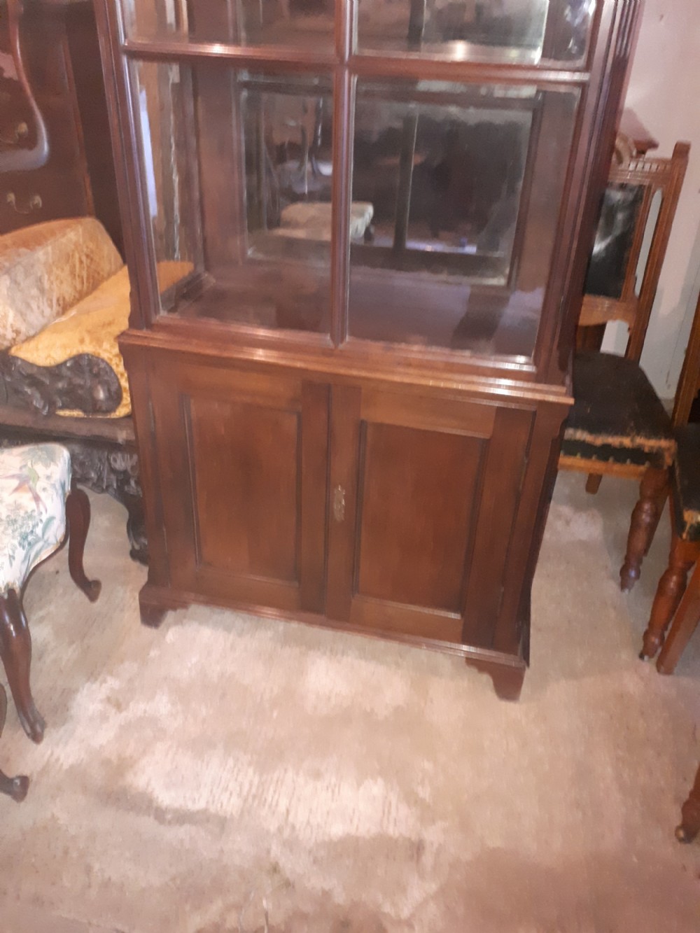Good 19th display cabinet View III