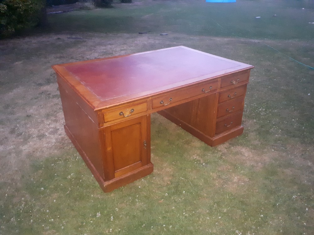 Early 20th century mahogany partners desk View III